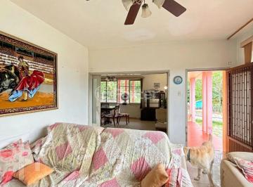 5b9388be · Casa, 4 dormitórios, 200 m², em Cavalhada