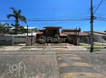 39a13ce3 · Casa, 4 dormitórios, 165.8 m², em Rio Branco