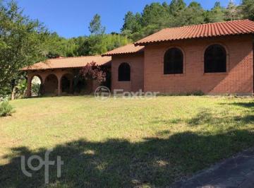 6903a689 · Casa, 2 dormitórios, 232 m², em Vila Nova