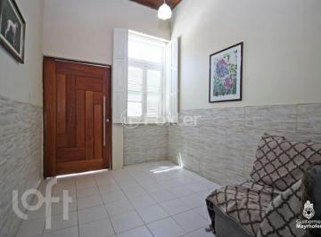 e0ce6ba5 · Casa, 3 dormitórios, 89 m², em Menino Deus