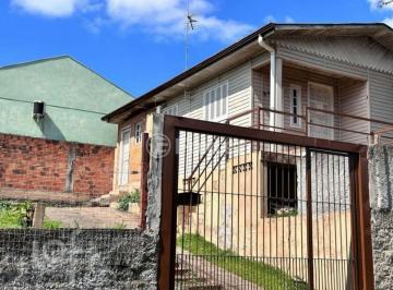 4351587e · Casa, 2 dormitórios, 59 m², em Petrópolis