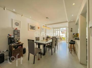 e99eab17 · Casa, 3 dormitórios, 211.48 m², em Ipanema