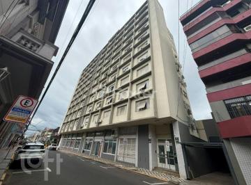 4a4de2f8 · Apartamento, 3 dormitórios, 98.56 m², em Centro