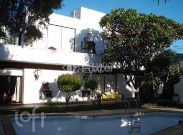 e62eb466 · Casa, 3 dormitórios, 480 m², em Menino Deus