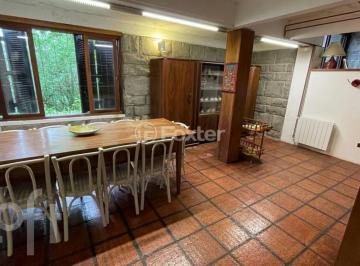 cd0fa378 · Casa, 3 dormitórios, 223 m², em Lago Negro