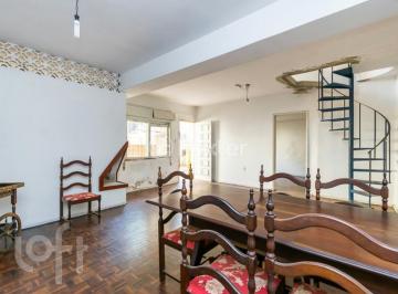 e5fe4f7b · Casa, 3 dormitórios, 171 m², em Petrópolis