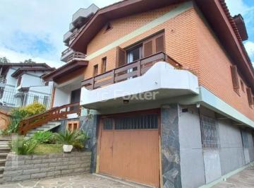 333a0ec1 · Casa, 3 dormitórios, 392.47 m², em Bela Vista