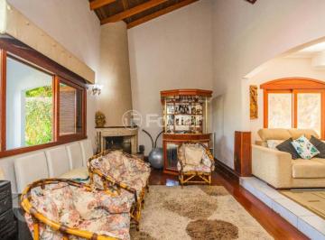 badaceed · Casa, 4 dormitórios, 241.8 m², em Olímpica