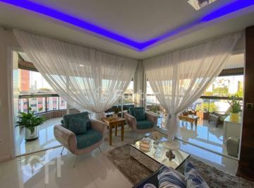 b1b80a18 · Apartamento, 3 dormitórios, 157 m², em Centro
