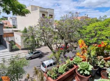 1a11a77f · Apartamento, 3 dormitórios, 184 m², em Floresta