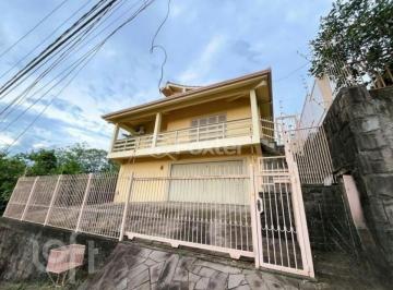 43fb38e9 · Casa, 6 dormitórios, 233.22 m², em Operário
