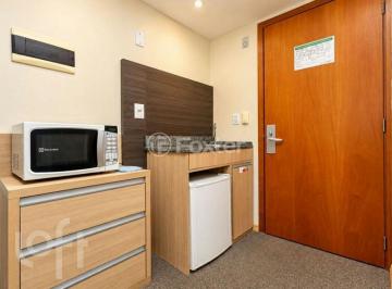 3abd9897 · Kitnet / JK / Studio, 2 dormitórios, 41 m², em Centro Histórico