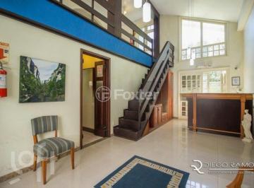 56368b0b · Casa, 3 dormitórios, 300 m², em Menino Deus