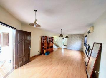 1057c03a · Casa, 2 dormitórios, 158 m², em Vila Nova