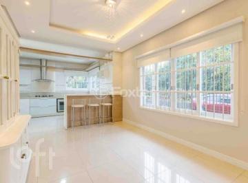 e6bafc76 · Casa, 3 dormitórios, 256 m², em Estância Velha