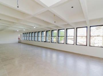 01-SALA-COMERCIAL-CENTRO-HISTORICO-PORTO-ALEGRE-816308.jpg · Sala / Conjunto Comercial, 415.13 m², em Centro Histórico