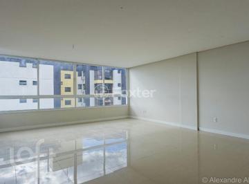 baeb0770 · Apartamento, 3 dormitórios, 123.92 m², em Centro
