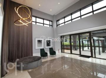 c7469f47 · Apartamento, 3 dormitórios, 228.02 m², em Centro
