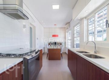 f24db82b · Casa, 3 dormitórios, 200 m², em Azenha