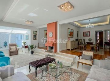 f67ef5d0 · Casa, 6 dormitórios, 365 m², em Medianeira