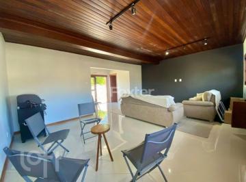 926decb8 · Casa, 5 dormitórios, 234.06 m², em Menino Deus