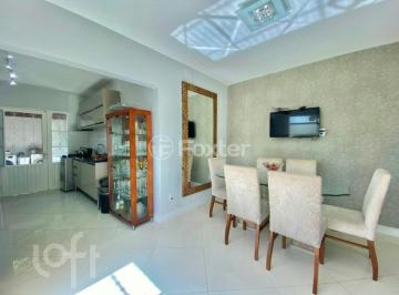 d8f46580 · Casa, 5 dormitórios, 234.06 m², em Menino Deus