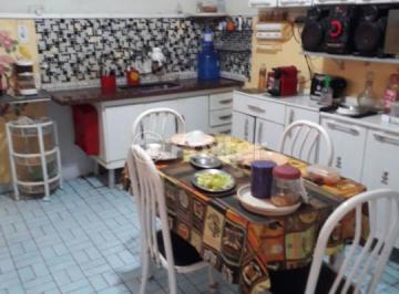 b4fbb044 · Casa, 4 dormitórios, 244 m², em Aclimação