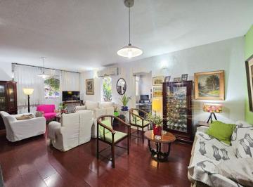 Casa · 143m² · 3 Quartos · 3 Vagas · Casa de vila à venda no Jardim Hípico | 3 quartos