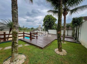 Casa · 300m² · 3 Quartos · 2 Vagas · Casa Ampla e Exclusiva no Jardim Maluche – O Lar dos Seus Sonhos!
