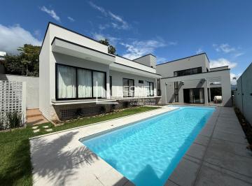 Casa · 260m² · 3 Quartos · 2 Vagas · Casa com 3 dormitórios (1 suíte) à venda, 260,00 m² no bairro dos Estados em Timbó-SC