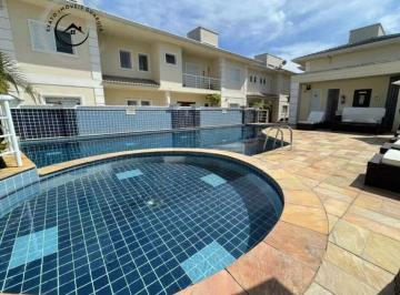 Casa · 130m² · 3 Quartos · 3 Vagas · Sobrado de 03 dormitórios à venda em condomínio na Praia da Enseada.