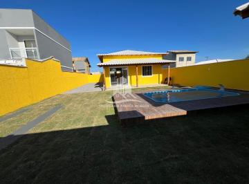 Casa · 105m² · 2 Quartos · 3 Vagas · Excelente Imóvel à Venda em Condomínio no 2º Distrito de Cabo Frio.