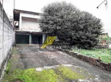 Casa · 640m² · 5 Quartos · Casa na Avenida em Itapeva/MG.