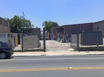 Comercial · 893m² · Excelente terreno comercial na Penha, com 893 m² terreno, 300 m² a.c., plano, testada de 19m, fundos