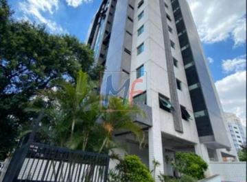 Comercial · 37m² · Excelente sala comercial no bairro da Lapa, São Paulo/SP, com 37m² a.u., copa, 2 banheiros e 1 vaga.