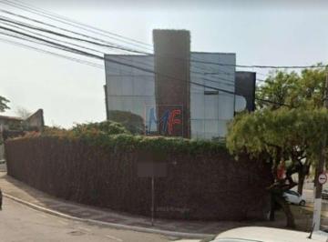 Comercial · 650m² · Galpão no Jd. Everest, 650m² a.c., 700m² a.t., térreo, 2 pavimentos, elevador, 17 vagas (s/ manobris