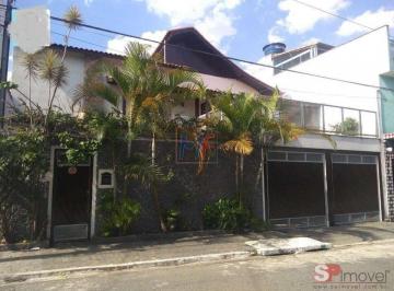 Casa · 260m² · 3 Quartos · REF: 15.366 Sobrado na Vila São Francisco, de 260 m², 3 quartos (1 suíte), salas jantar e estar, lav