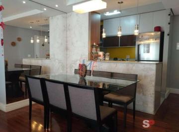 Apartamento · 72m² · 2 Quartos · Excelente apto no Pq. São Jorge,  72m² a.u., 2 dormitórios (1 suíte), sala, cozinha, lavanderia, var