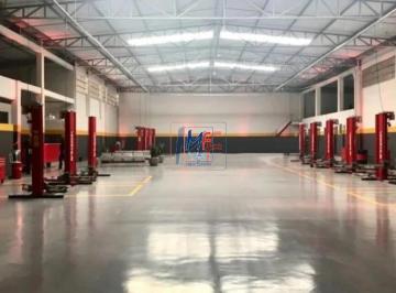 Comercial · 1196m² · Excelente Galpão Comercial reformado no Brás, com 1.196 m² área construiída, duas testadas uma de 22