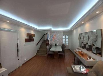 Casa · 200m² · 3 Quartos · Excelente sobrado na Vila Mazzei, 200m² a.u. 3 quartos (3 suítes), sala, cozinha, dep. empregada, de