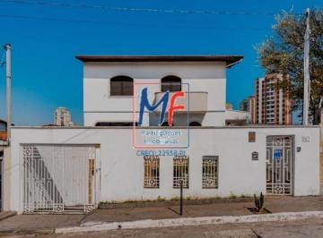 Casa · 387m² · 3 Quartos · Excelente sobrado no Jd. Paraíso, 350m² a.u., 3 dormitórios (1 suíte), sala, cozinha, piscina, área 
