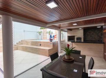 Casa · 435m² · 5 Quartos · Excelente sobrado no Jardim Virginia Bianca, com 435m² a.u., 5 dormitórios (5 suítes), sala, cozinha