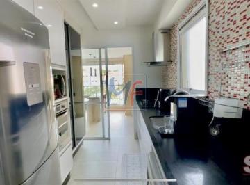 Apartamento · 133m² · 3 Quartos · Excelente apto na Vila Ester, 133m² a.u., 3 dormitórios (3 suítes), sala, cozinha, escritório, varan
