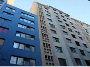 Comercial · 572m² · Excelente Conjunto Comercial no bairro Centro, a 150 m² do metrô Republica, 572 m² construídos e 5