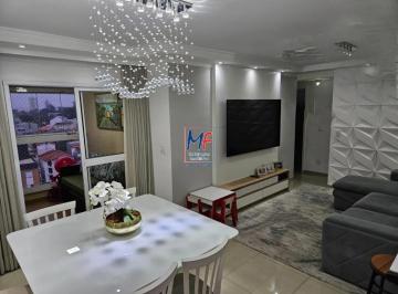Apartamento · 82m² · 3 Quartos · Excelente apartamento localizado bairro da Vila Guiomar, com 82 m²  a.u., 3 dorms., (1 suíte), terra