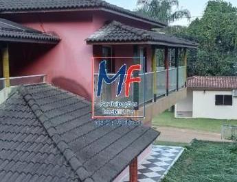 Comercial · 500m² · 12 Quartos · Excelente pousada na Praia da Lagoinha , com 725 ² terreno, 12 dormitórios ( 10 suites) , 2 banheir