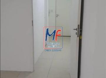 Comercial · 37m² · Excelente sala comercial no Tatuapé, 37m² a.u., com ar condicionado e 1 vaga (c/ manobrista), nas p