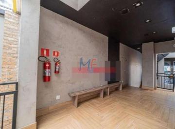 Comercial · 233m² · REF 16.687: Excelente Prédio comercial no bairro Pinheiros, com 245m² a.t e 233m² a.c, frente de 7