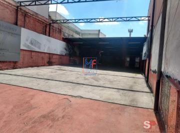 Terreno · 336m² · Excelente terreno na Quarta Parada, 336 m² terreno, 180 m2 a.c., amplo e com escritório. Não aceita