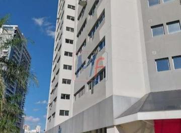 Comercial · 30m² · Excelente sala comercial na Barra Funda, com 30m² a.u., banheiro, ar condicionado e 1 vaga (REF 18.2